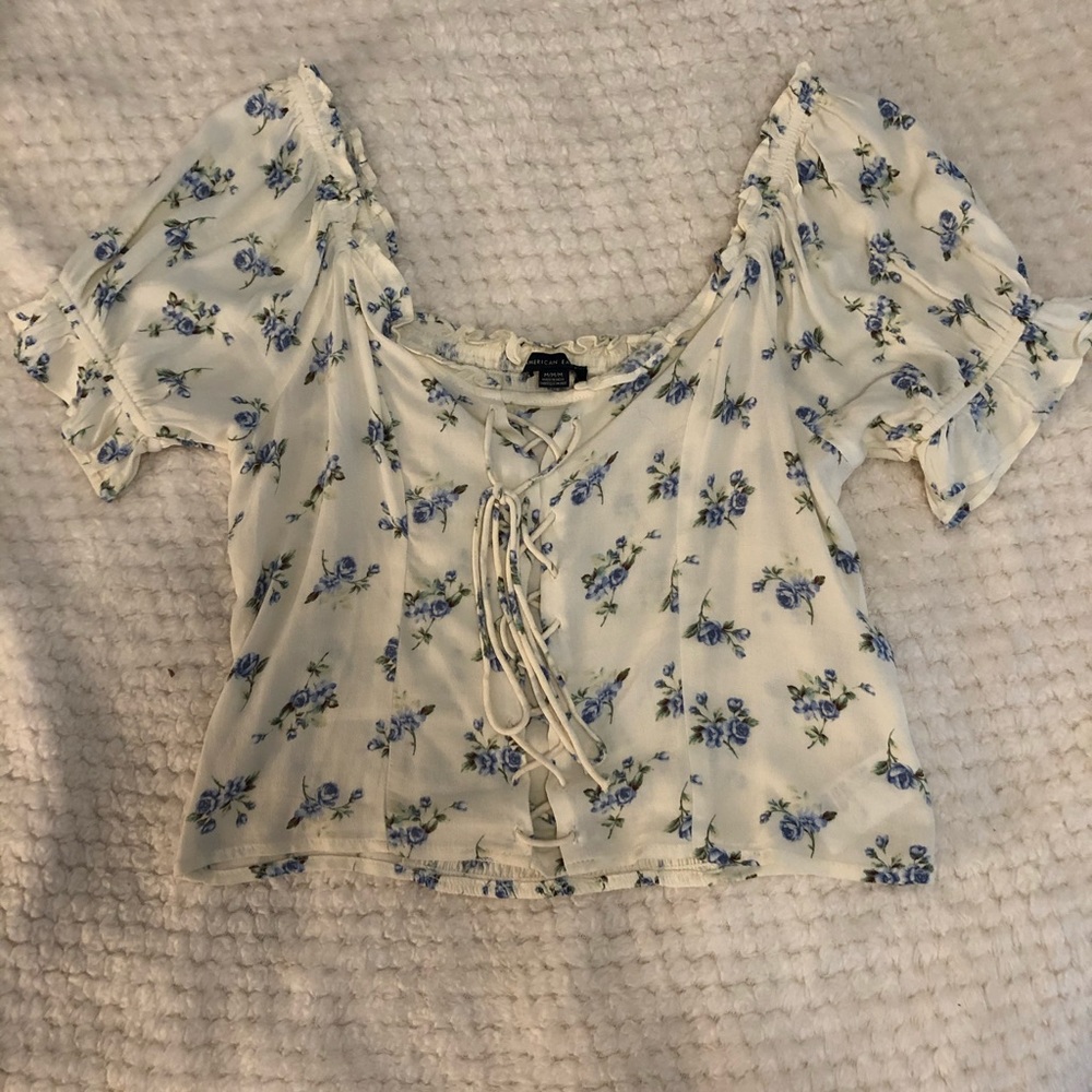 American Eagle top